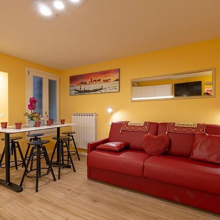 Nina Venice Apartment ภายนอก รูปภาพ