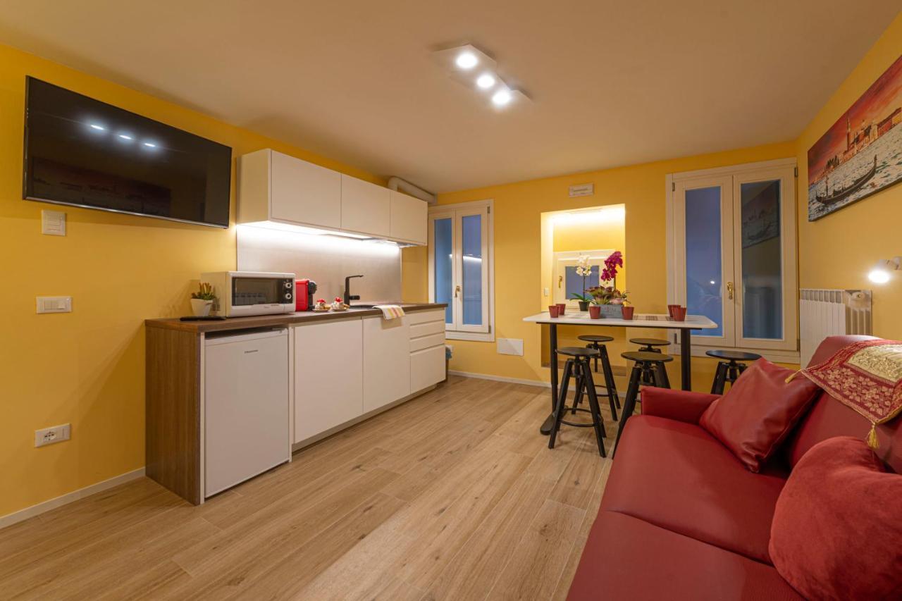 Nina Venice Apartment ภายนอก รูปภาพ