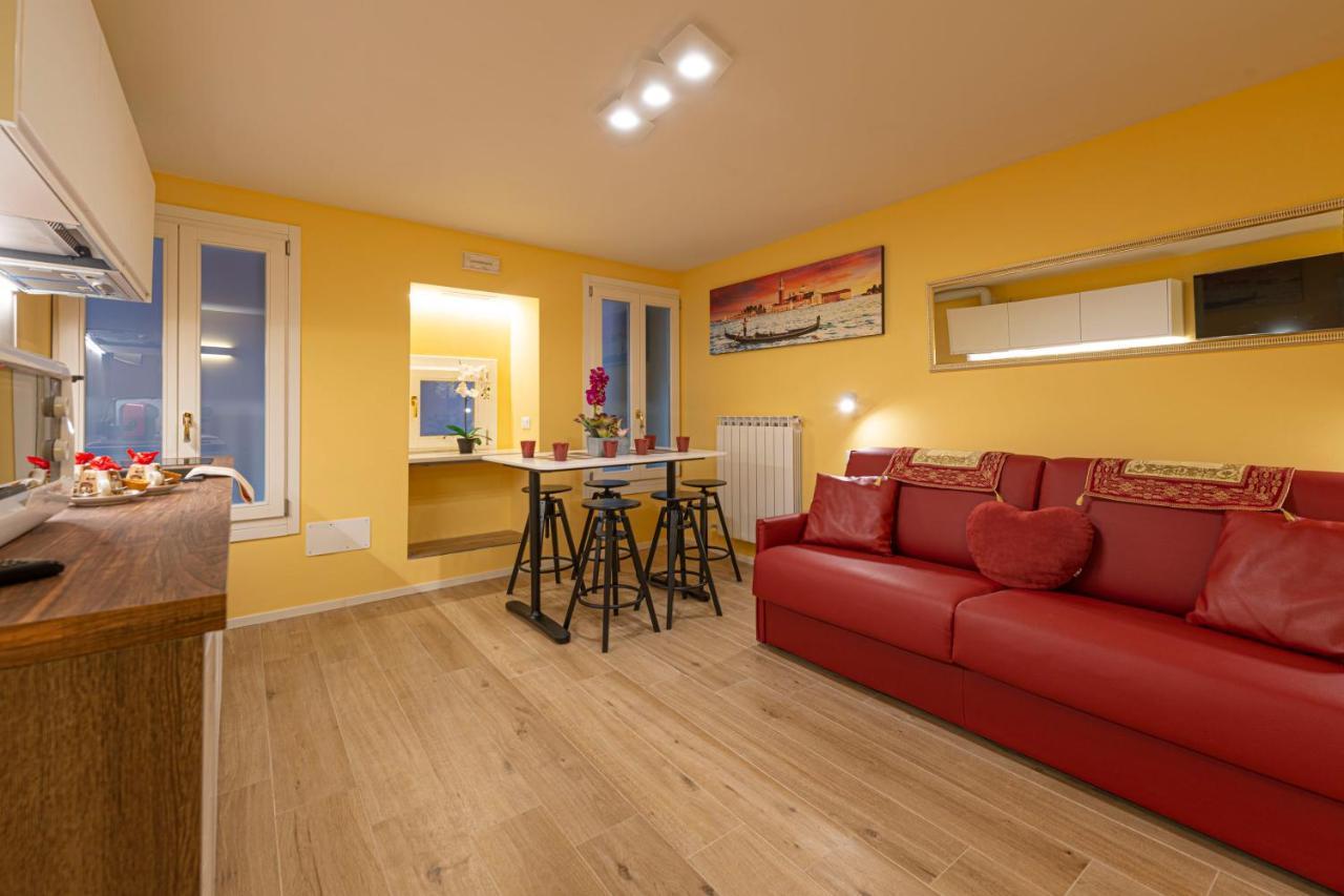 Nina Venice Apartment ภายนอก รูปภาพ